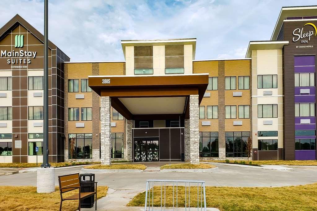 Mainstay Suites Waukee-West Des Moines Zewnętrze zdjęcie