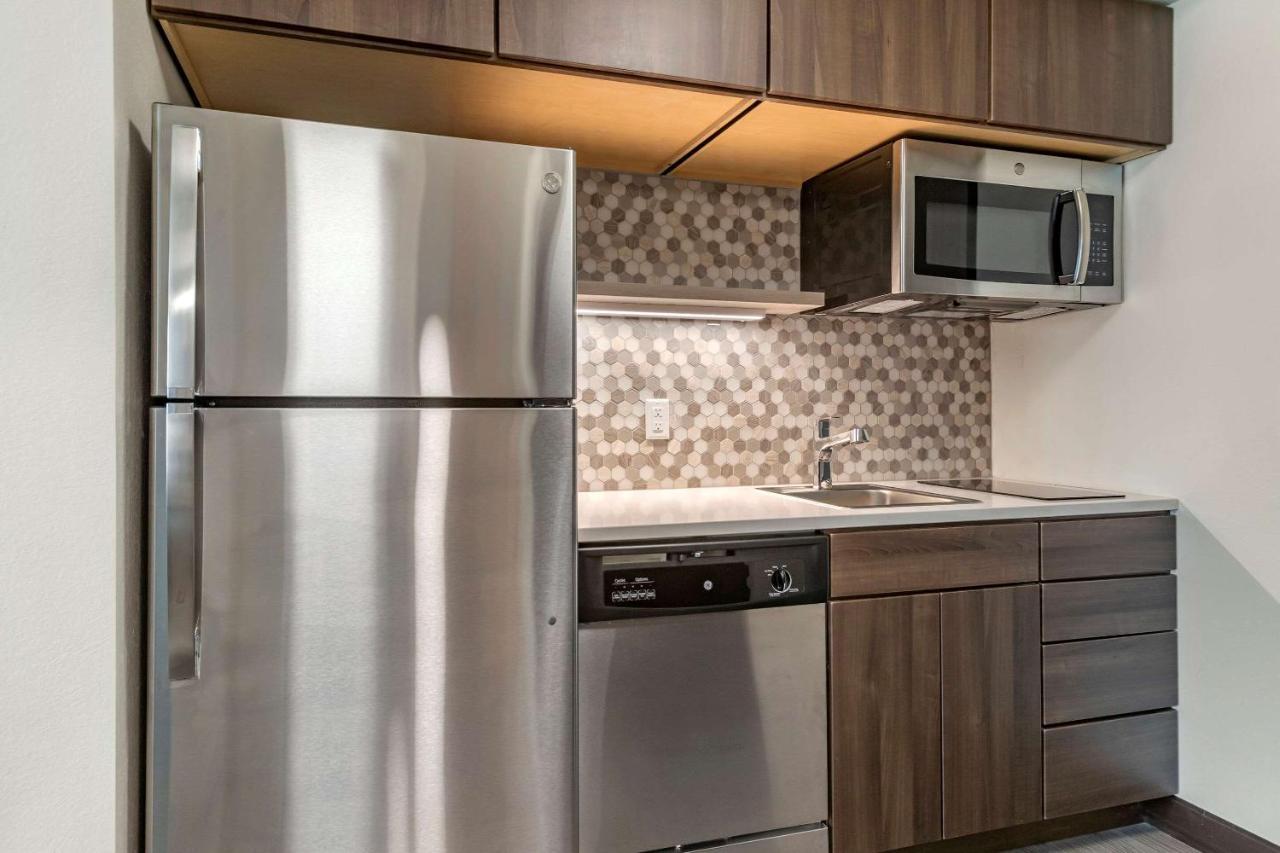 Mainstay Suites Waukee-West Des Moines Zewnętrze zdjęcie
