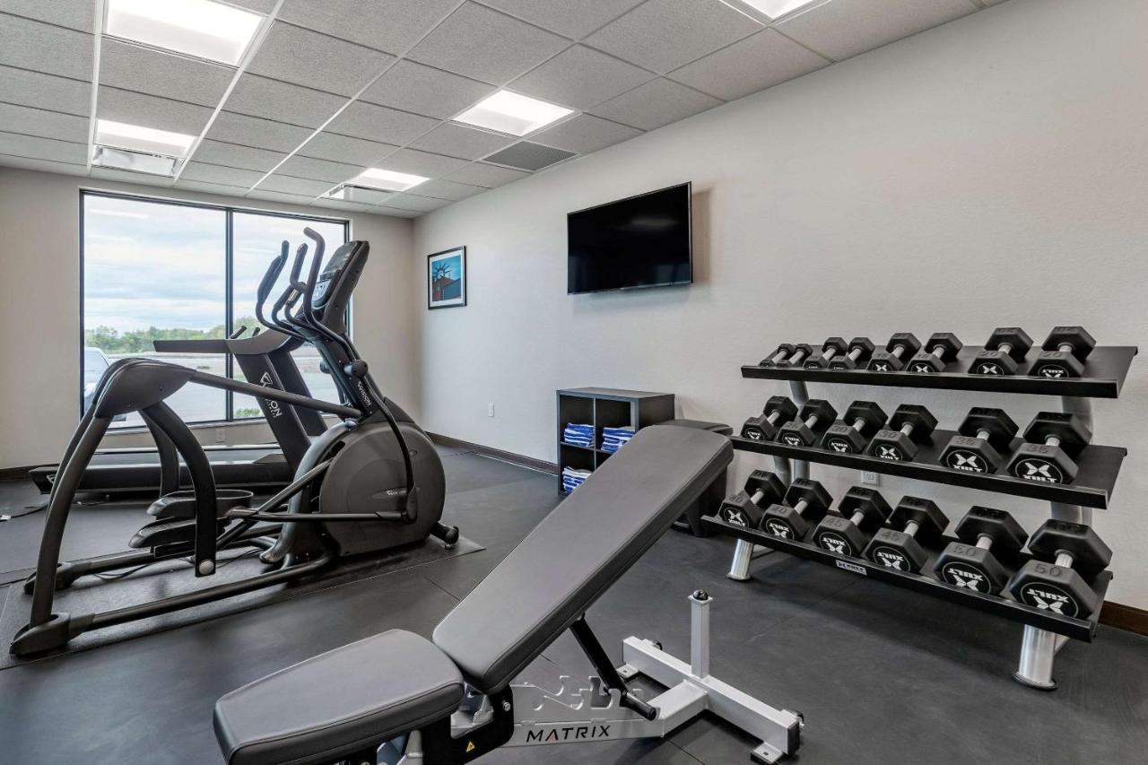 Mainstay Suites Waukee-West Des Moines Zewnętrze zdjęcie