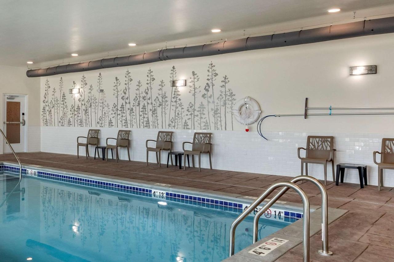 Mainstay Suites Waukee-West Des Moines Zewnętrze zdjęcie